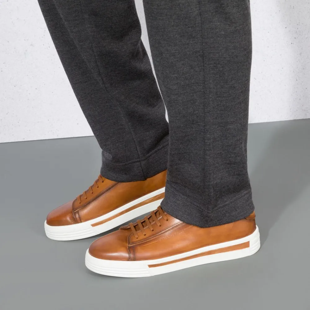 Cheap Calfskin Leather Sneakers Sneakers