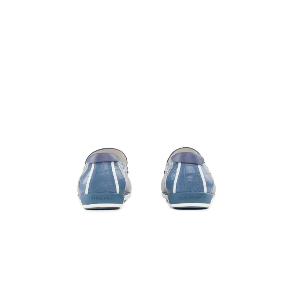 Fashion Casual Deerskin And Crocodile Loafers Loafers